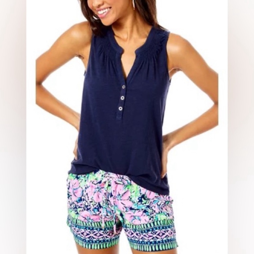 lily pulitzer navy blue Essie top size Small